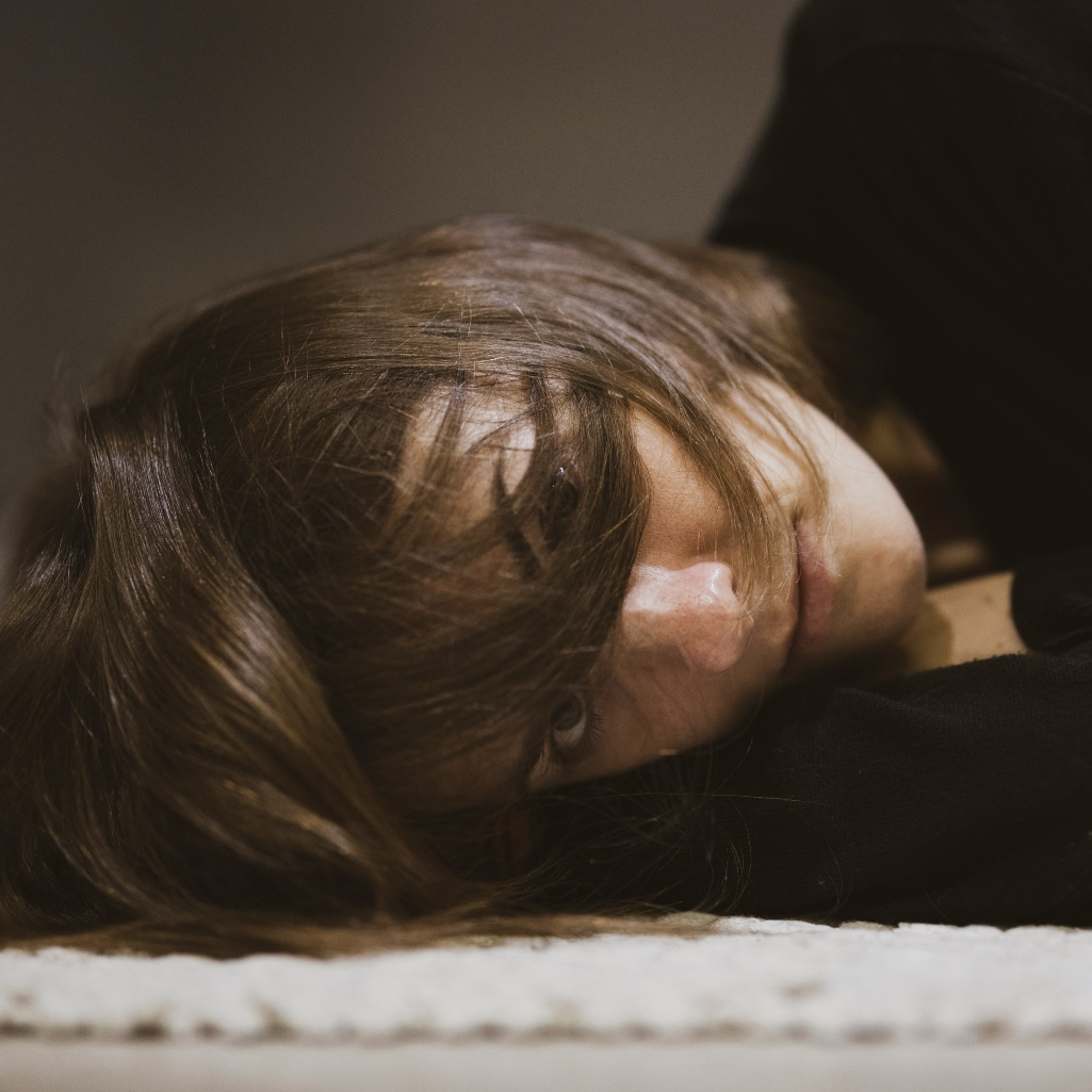 Οι νευροεπιστήμονες απορρίπτουν τη “μόδα της βαρέμαρας” - Γιατί η πλήξη δεν μας κάνει καλό 