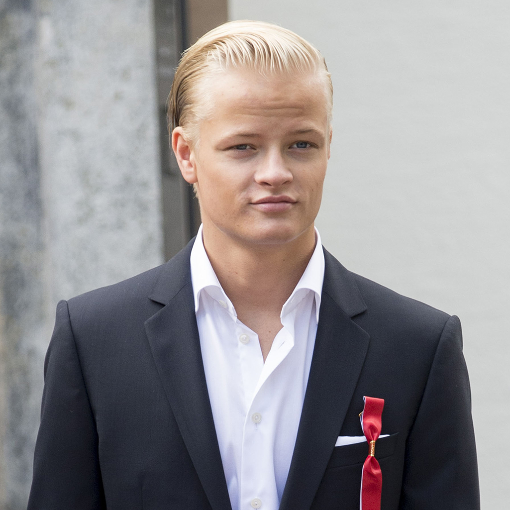 Στο εδώλιο ο Marius Borg Høiby, θετός γιος του διαδόχου της νορβηγικής βασιλικής οικογένειας, για σεξουαλική κακοποιήση