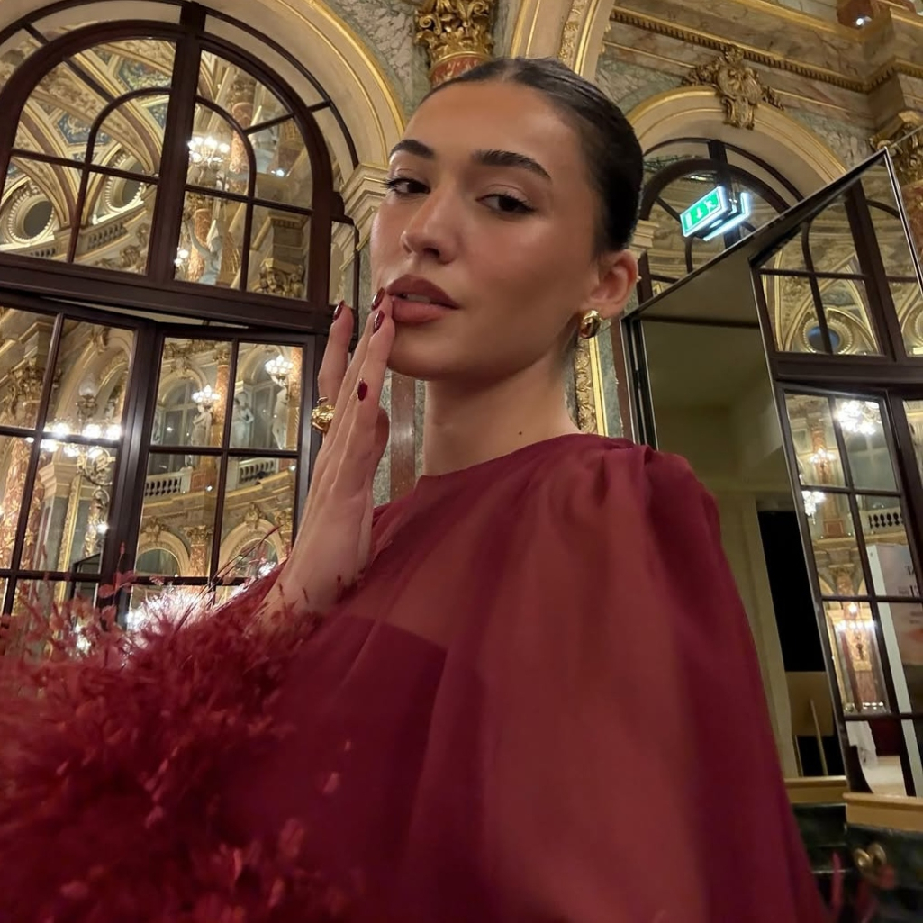 Phantom French Manicure