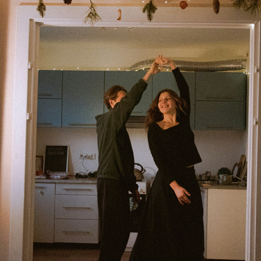 Τσικνοπέμπτη vs Άγιος Βαλεντίνος: Ποια ζώδια αξίζει να επενδύσουν σε τι