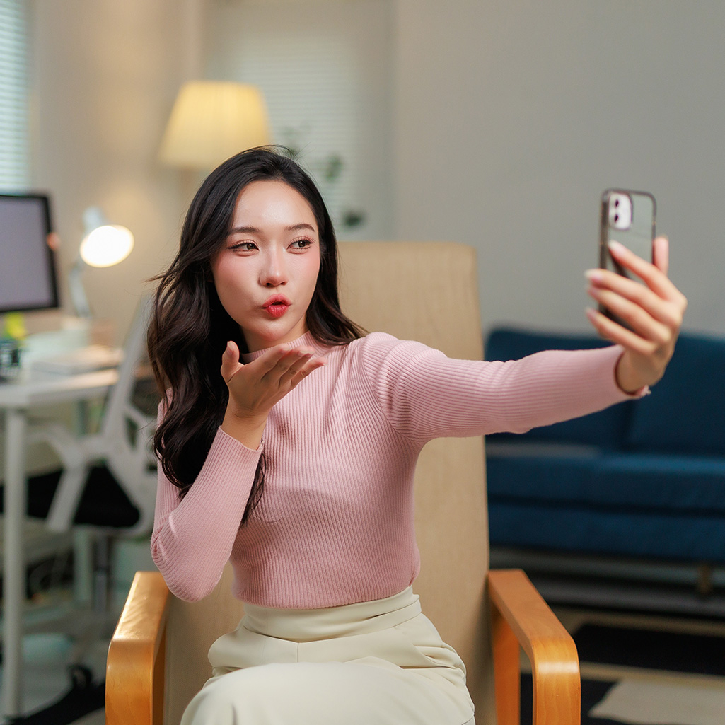 Η στιγμή που «έπεσε» το φίλτρο ομορφιάς: Κινέζα influencer έχασε αμέσως 140.000 followers 