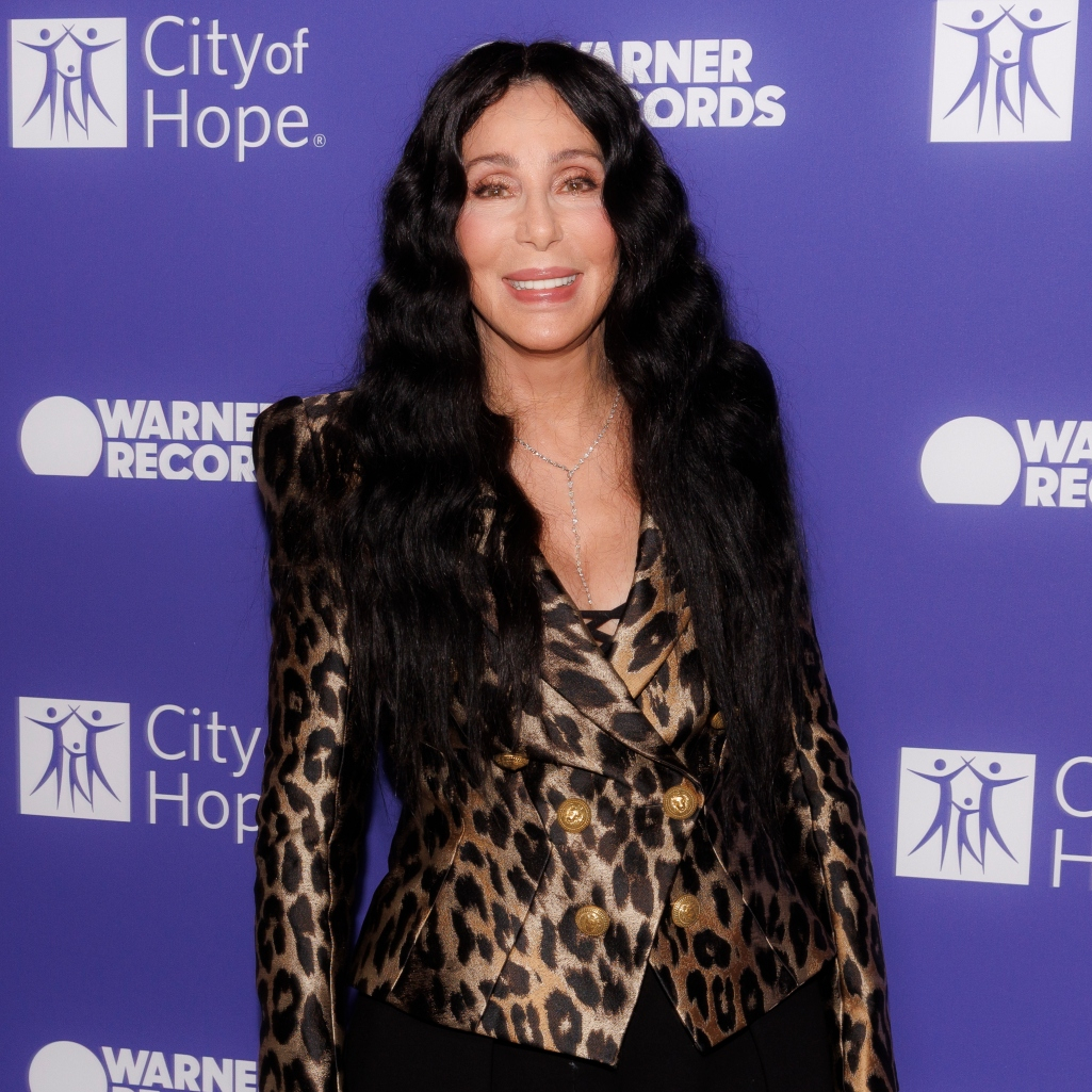 Η Σερ αποκάλυψε πως έπεσε θύμα σεξουαλικής επίθεσης στα 17 της: “Έμεινα ακίνητη και παγωμένη”