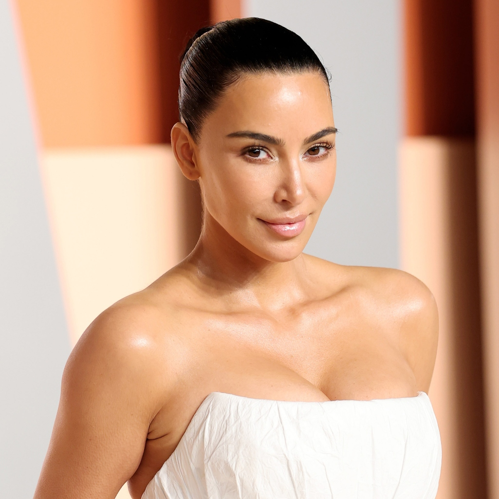 H Κιμ Καρντάσιαν έκανε (ξανά) το Instagram να μιλάει για εκείνη με δύο φωτογραφίες