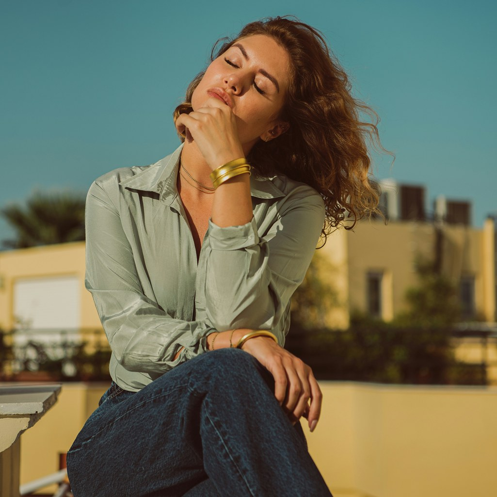 Παίρνεις βιταμίνη D; Αυτά είναι τα 4 συμπληρώματα που ενισχύουν την απορρόφησή της