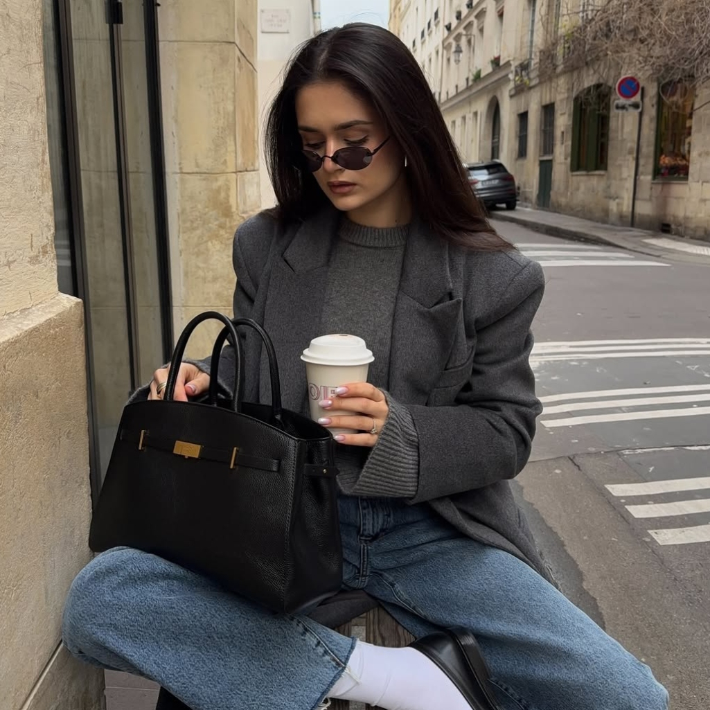 γαλλικά νύχια με στρας