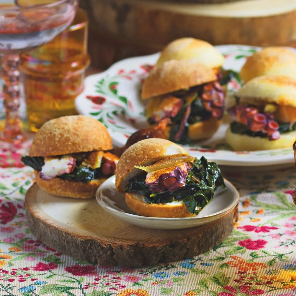 Έχετε δοκιμάσει σάντουιτς με χταπόδι; Η γκουρμέ συνταγή που αξίζει να δοκιμάσετε