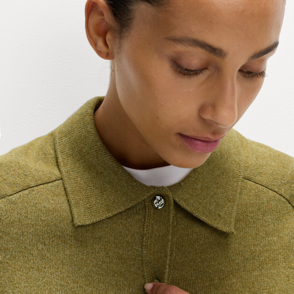 Cardigans σε πρώτο πλάνο: Το απόλυτο layering piece της σεζόν από την M&S