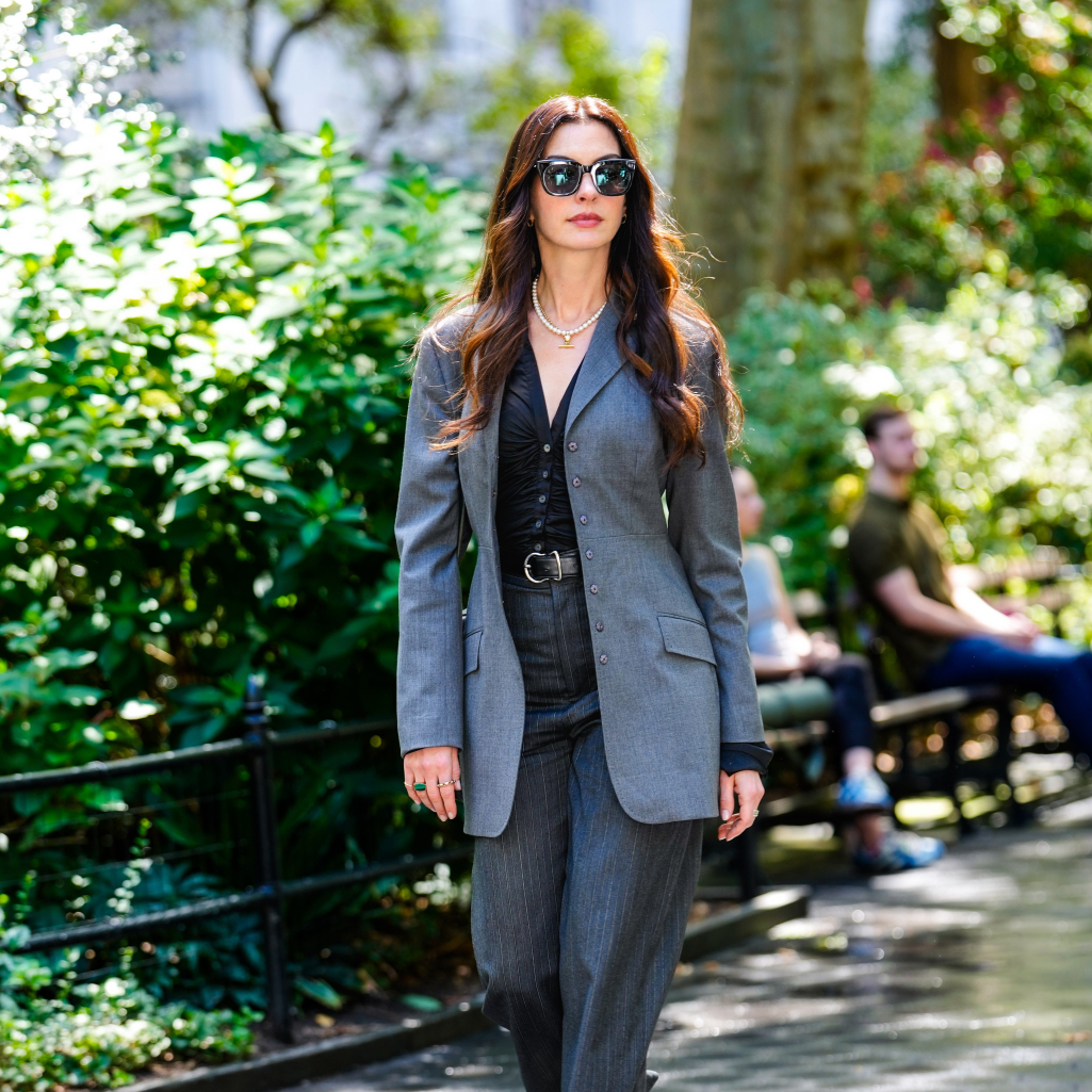 5 παντελόνια από τα Stradivarius που θα σου δώσουν Devil Wears Prada vibes στο γραφείο