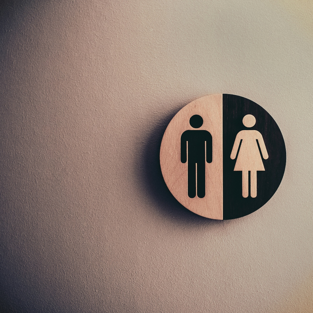 Το παράδοξο της Gen Z: Γιατί οι νέοι άνδρες υιοθετούν συντηρητικές απόψεις;