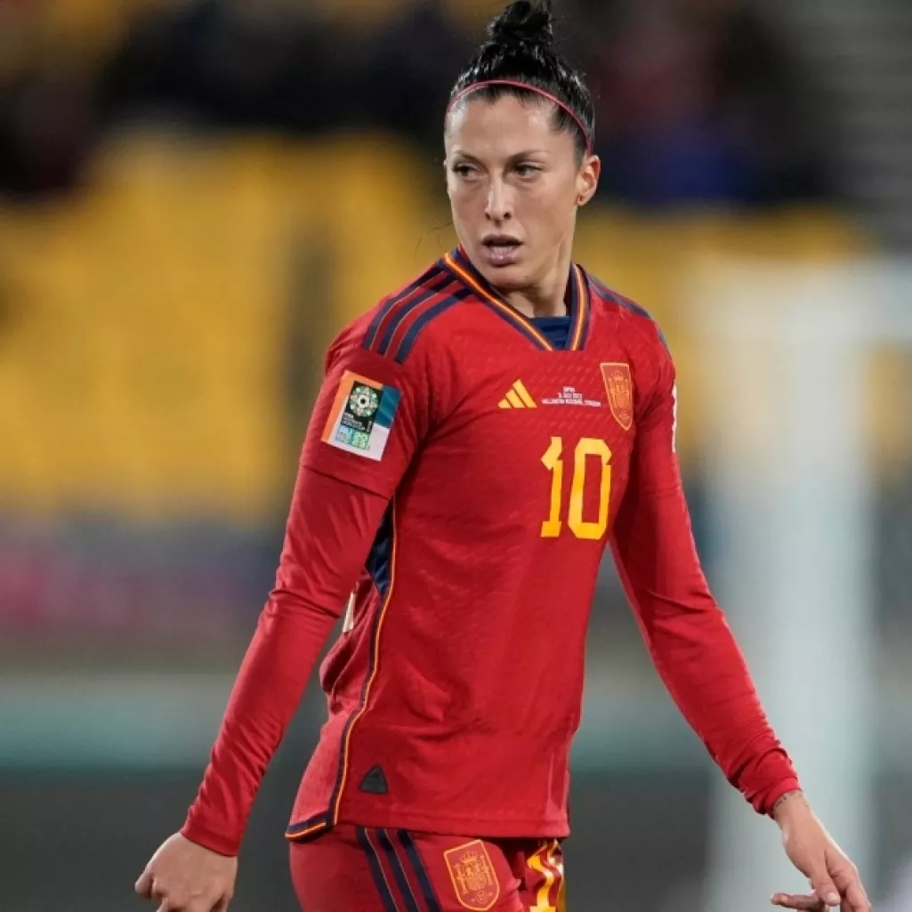 Ιστορική απόφαση στην Ισπανία: Γήπεδο της Μαδρίτης θα πάρει το όνομα της Τζένι Ερμόσο