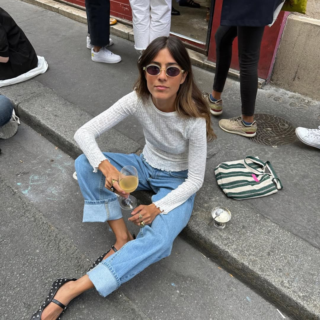 Sunday Inspo: 5 + 2 κομψά looks με ένα ζευγάρι μπαλαρίνες για όλη την εβδομάδα