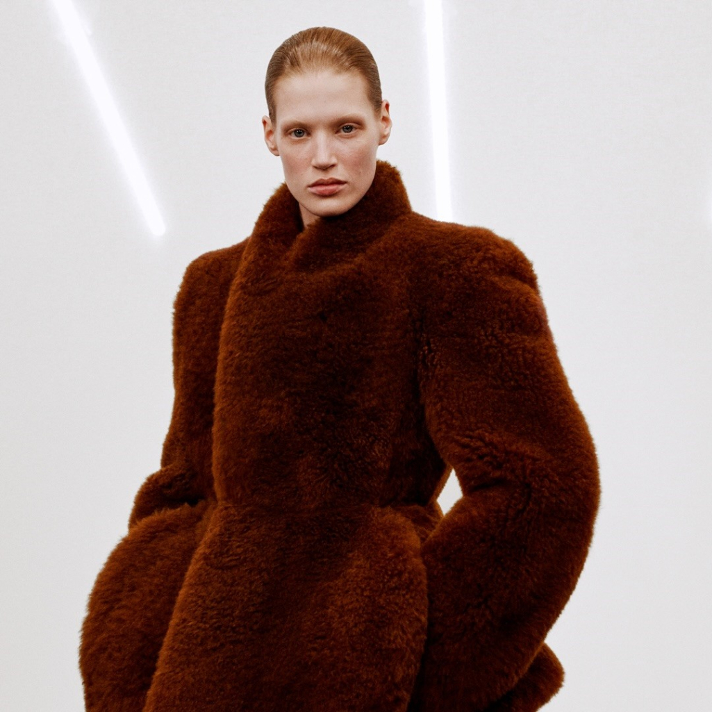 H νέα συλλογή της Φίμπι Φίλο, Collection E, ορίζει τι είναι cool και τι αβίαστα κομψό