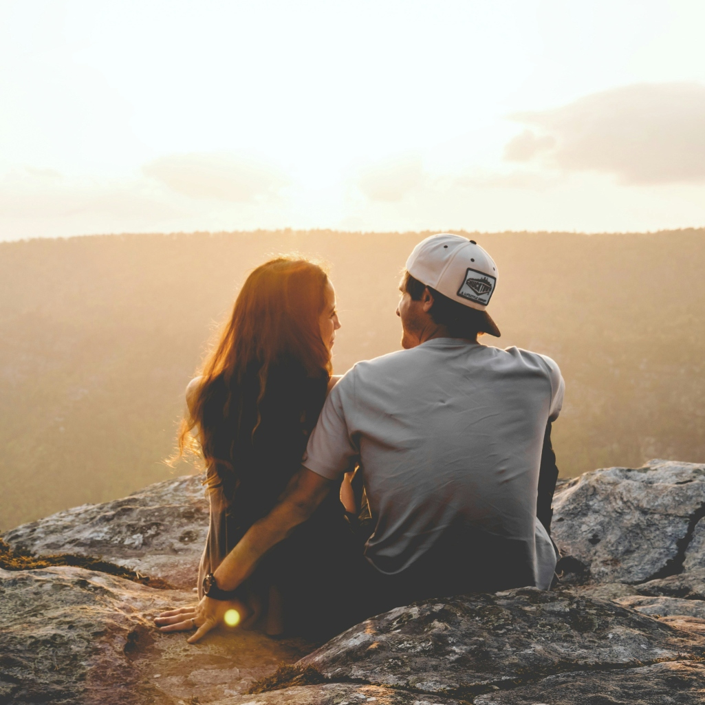 Τα 5 ζώδια που βλέπουν τις σχέσεις τους να βελτιώνονται ραγδαία έως το τέλος Απριλίου 