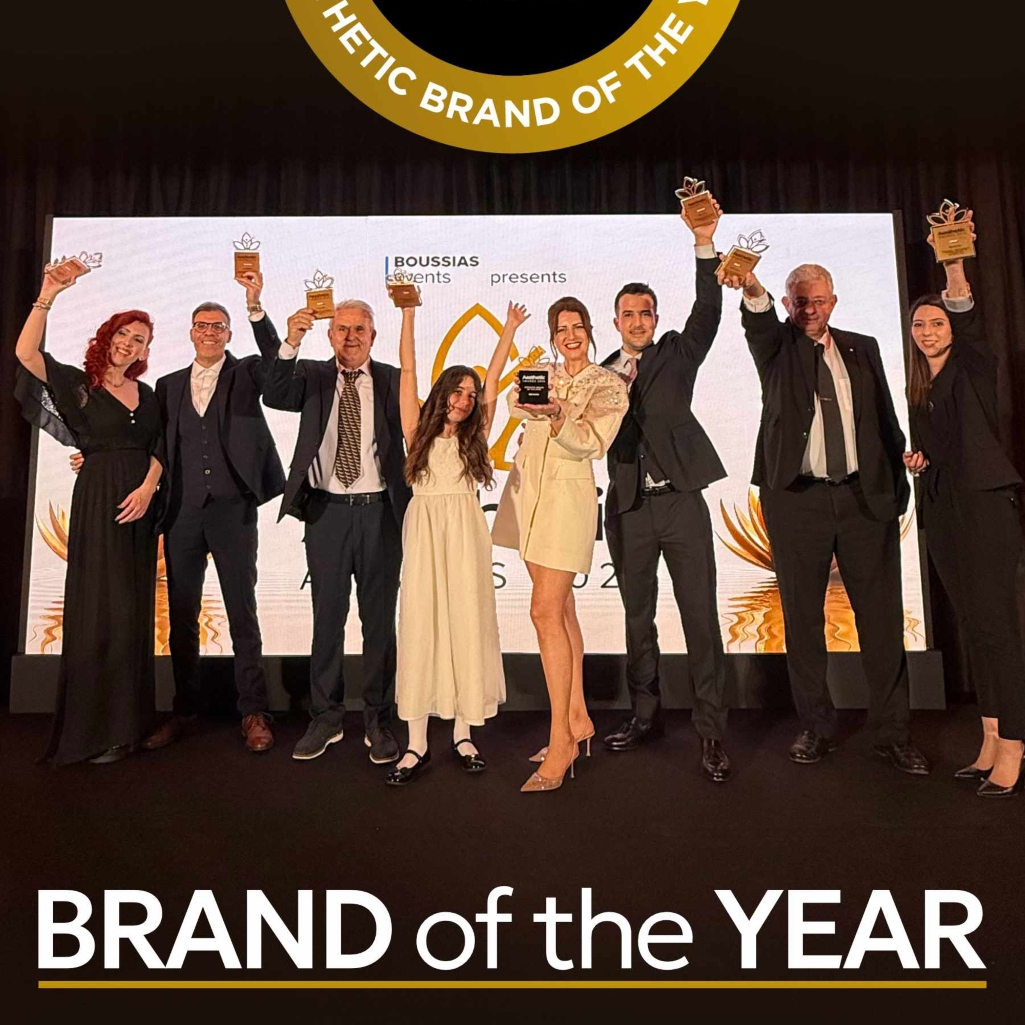 Bee Factor: “Brand of the Year” στα Aesthetic Awards.