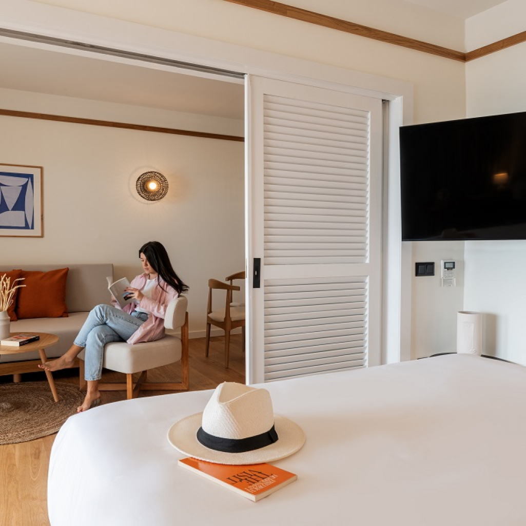 Brown Beach Evia Island Resort 