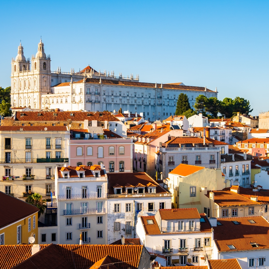 Αλφάμα: Εξερευνώντας την πιο παλιά γειτονιά της Λισαβόνας