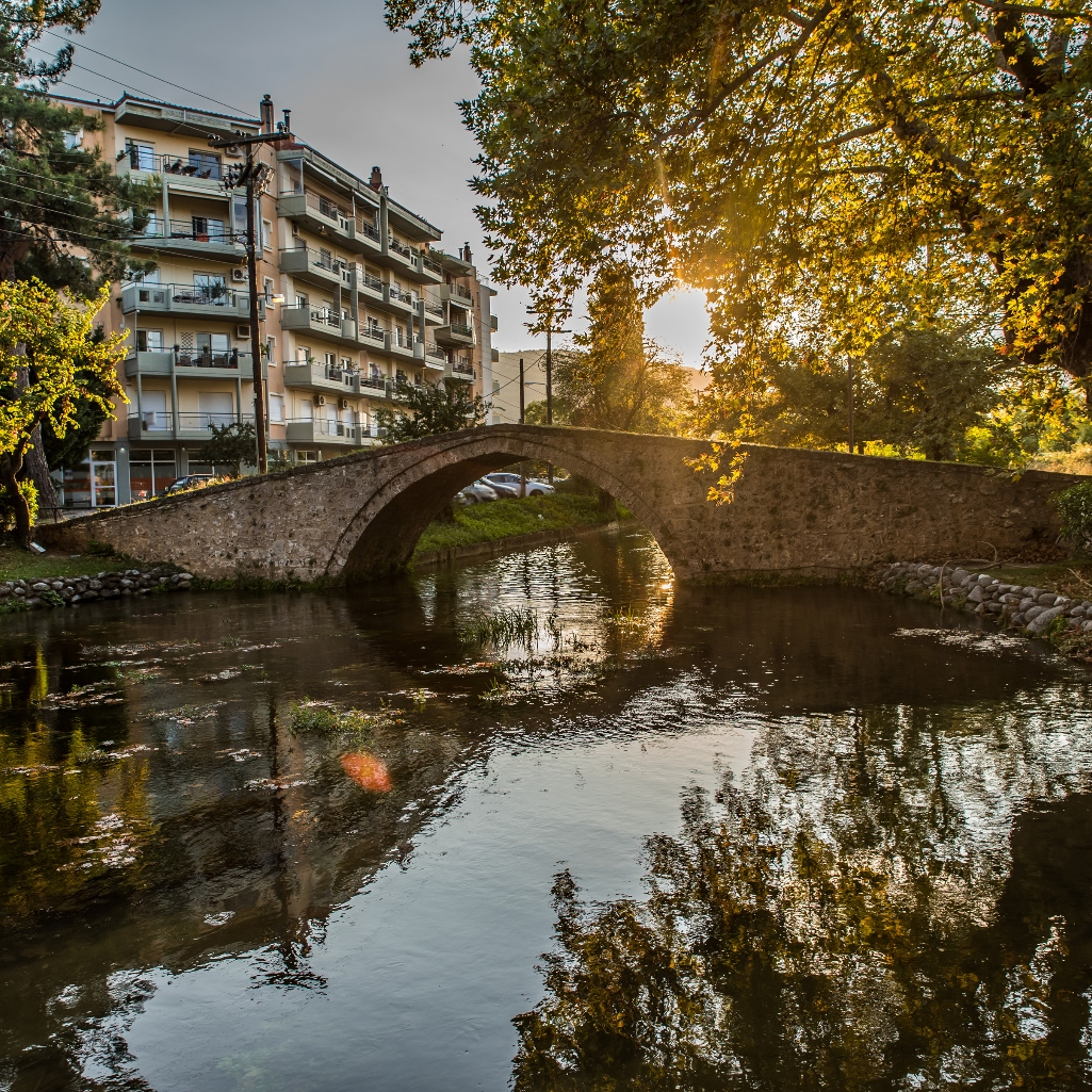 Έδεσσα: Οι καταρράκτες, τα αξιοθέατα και όσα αξίζει να δείτε στην πόλη των νερών