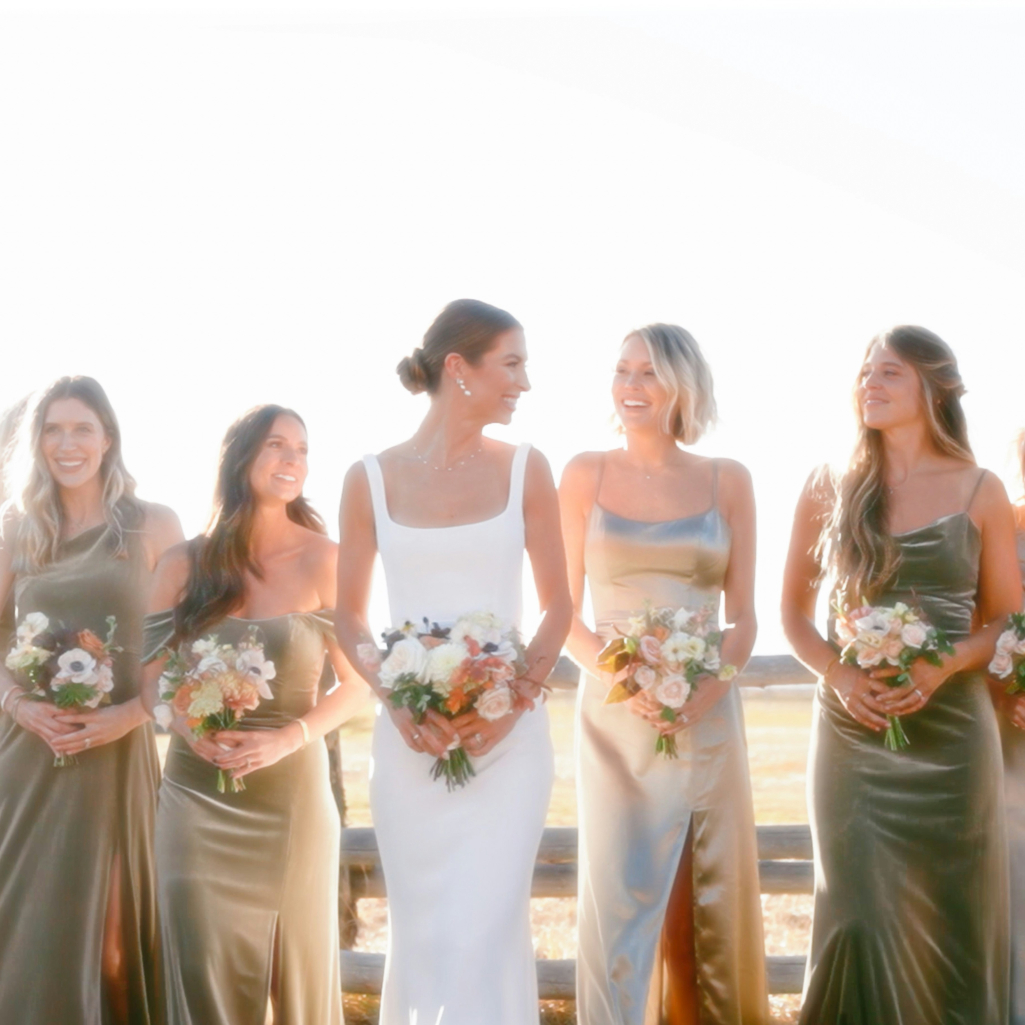 Wedding Style: Τα φλατ παπούτσια που μπορείς να φορέσεις σε έναν γάμο και θα απογειώσουν το look σου
