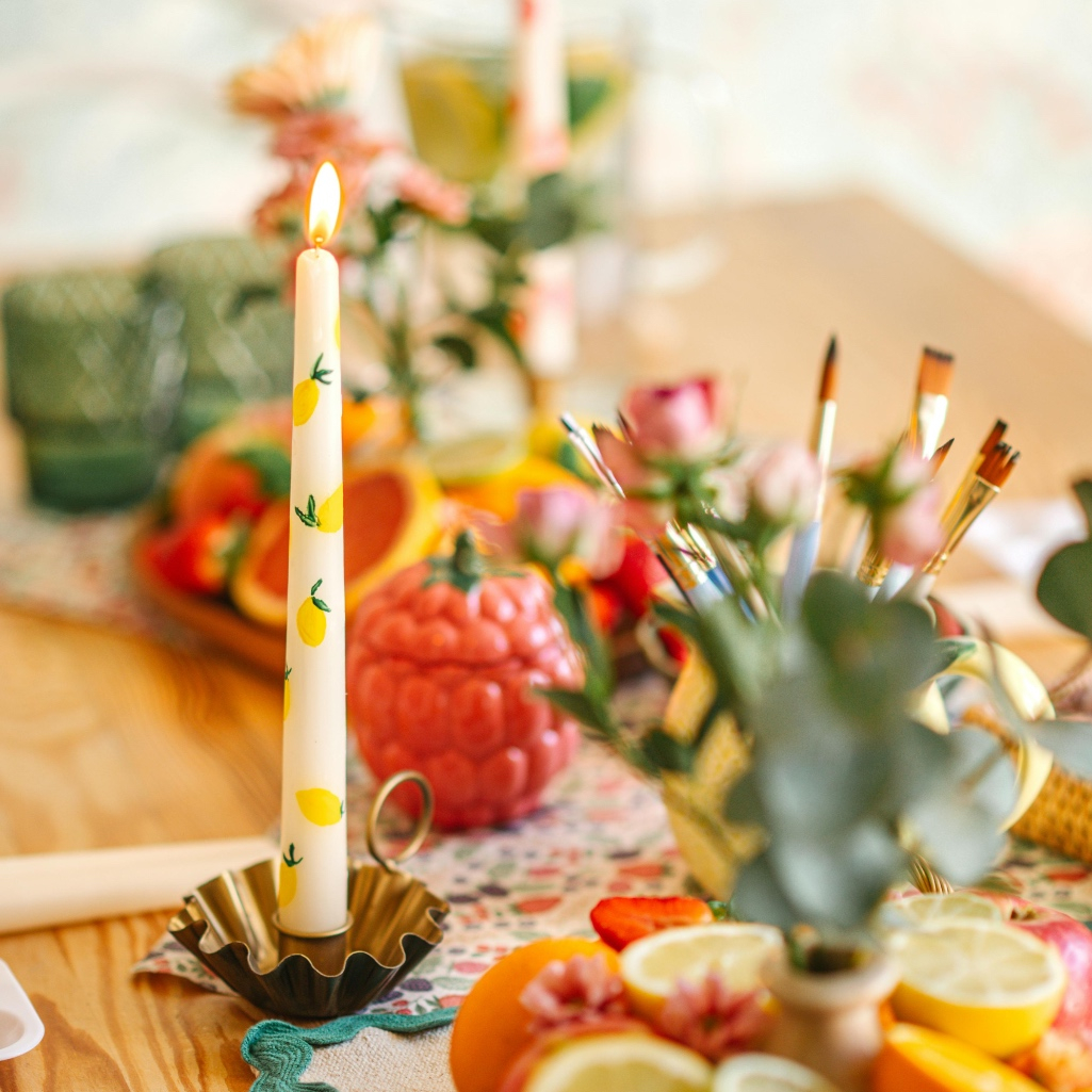 5 τρόποι να διακοσμήσεις και να φτιάξεις μόνη σου πασχαλινές λαμπάδες στο σπίτι