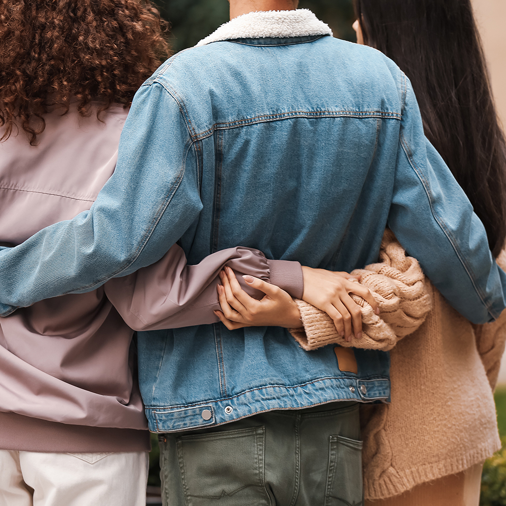 Ανοίγοντας τη σχέση: Πώς επηρεάζονται η αγάπη, η ζωή και το σεξ, σύμφωνα με νέα έρευνα