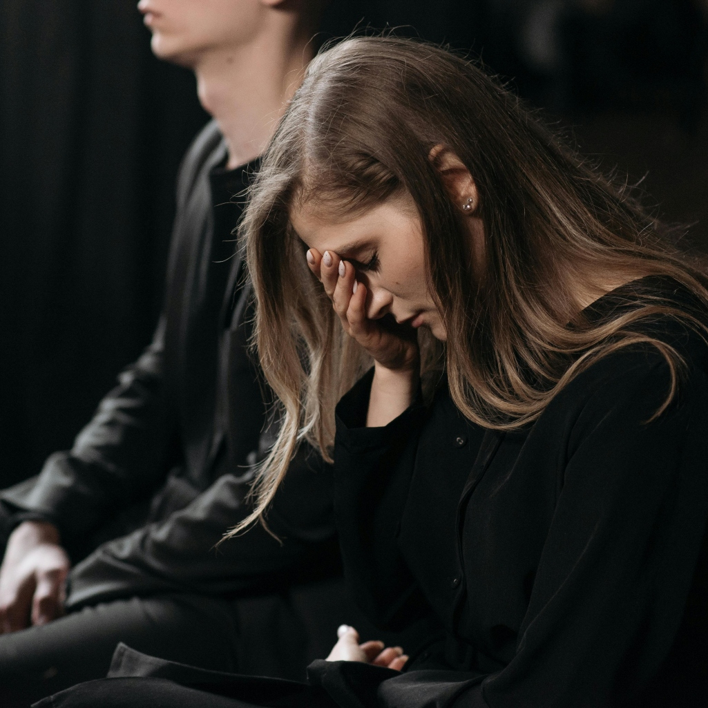 Μήπως το “σύνδρομο παράλληλης ζωής” καταστρέφει τη σχέση σου;