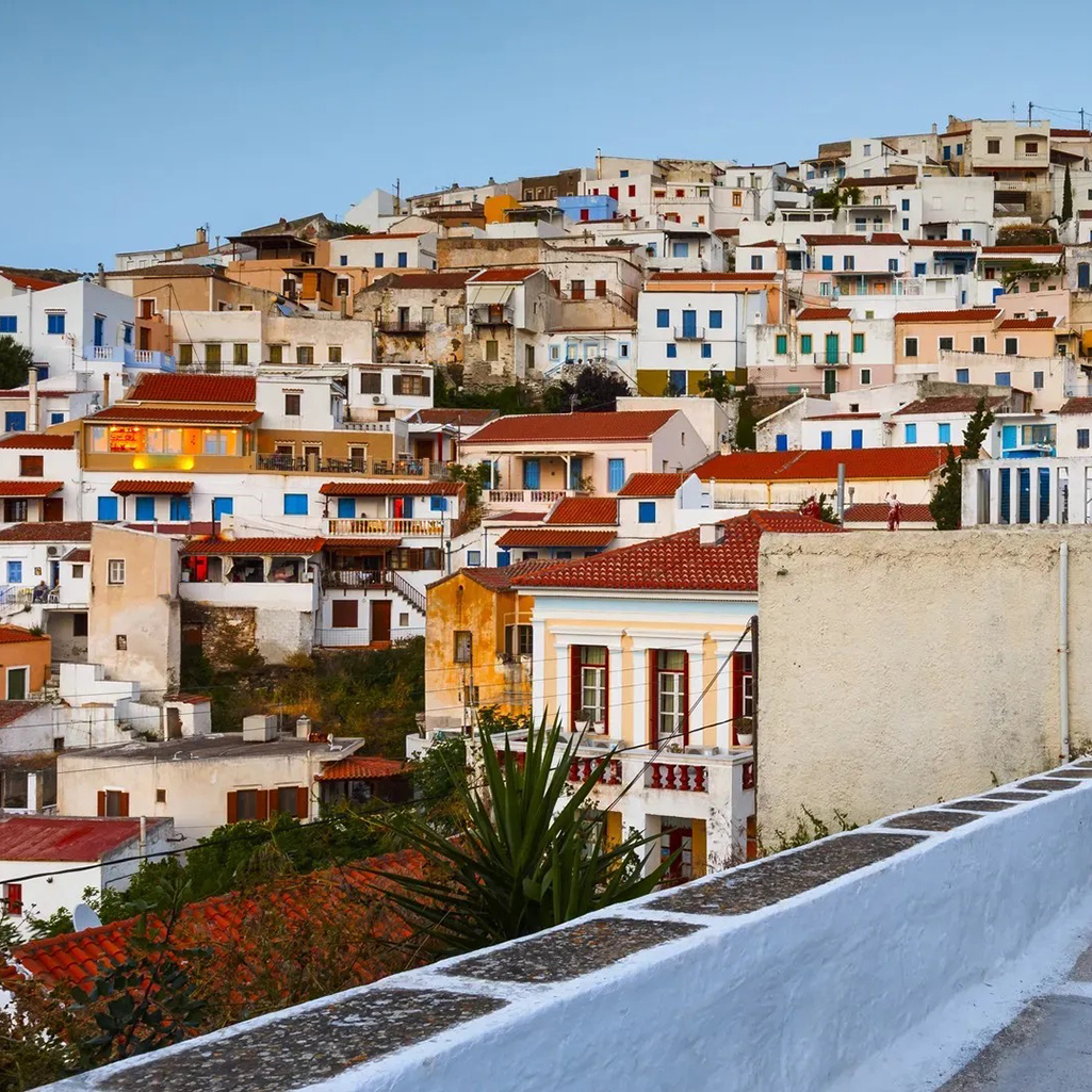 Απόδραση στην Τζια: Πλήρης οδηγός για το κοντινότερο στην Αθήνα κυκλαδονήσι