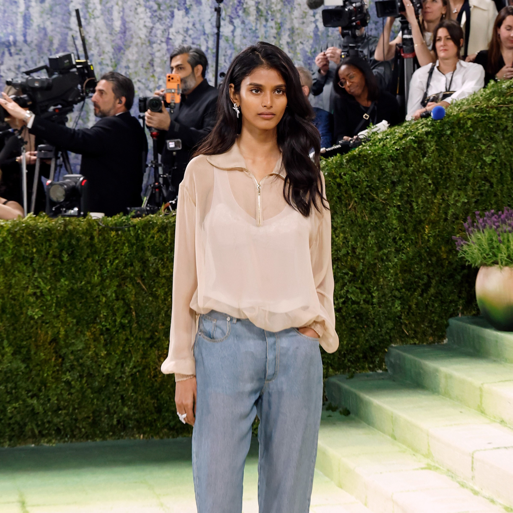Γιατί η εμφάνιση της Bhavitha Mandava στο Met Gala έχει προκαλέσει χαμό στα social media;