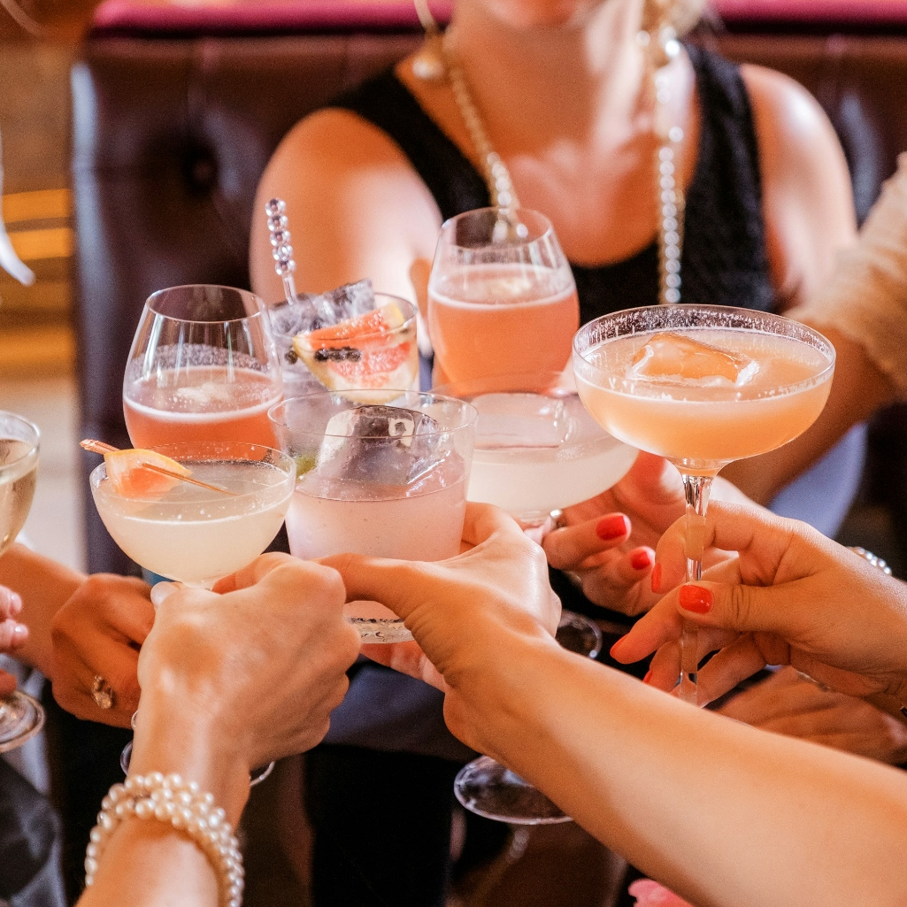 Το cocktail που θα κατακτήσει το φετινό καλοκαίρι έρχεται από πολύ παλιά
