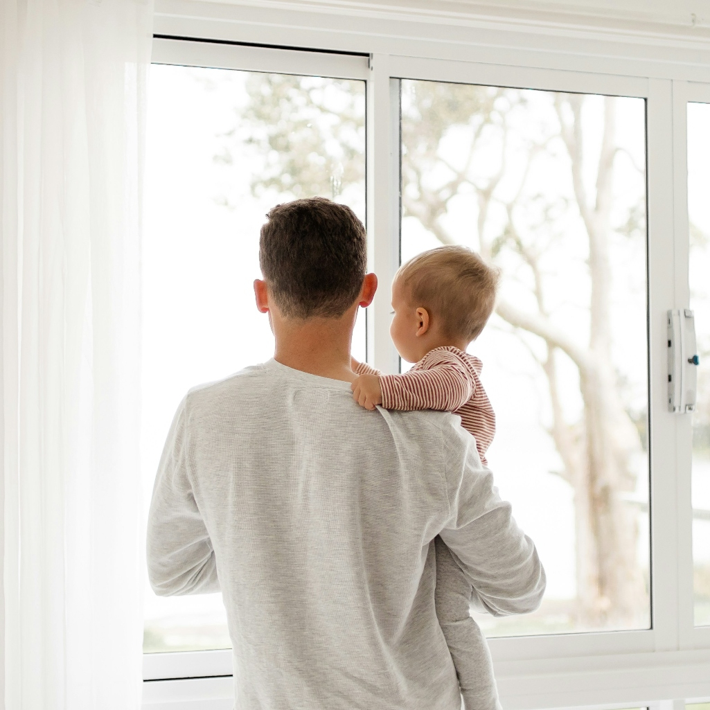 Dad brain: Μπορεί η πατρότητα να αλλάξει το ανδρικό μυαλό;
