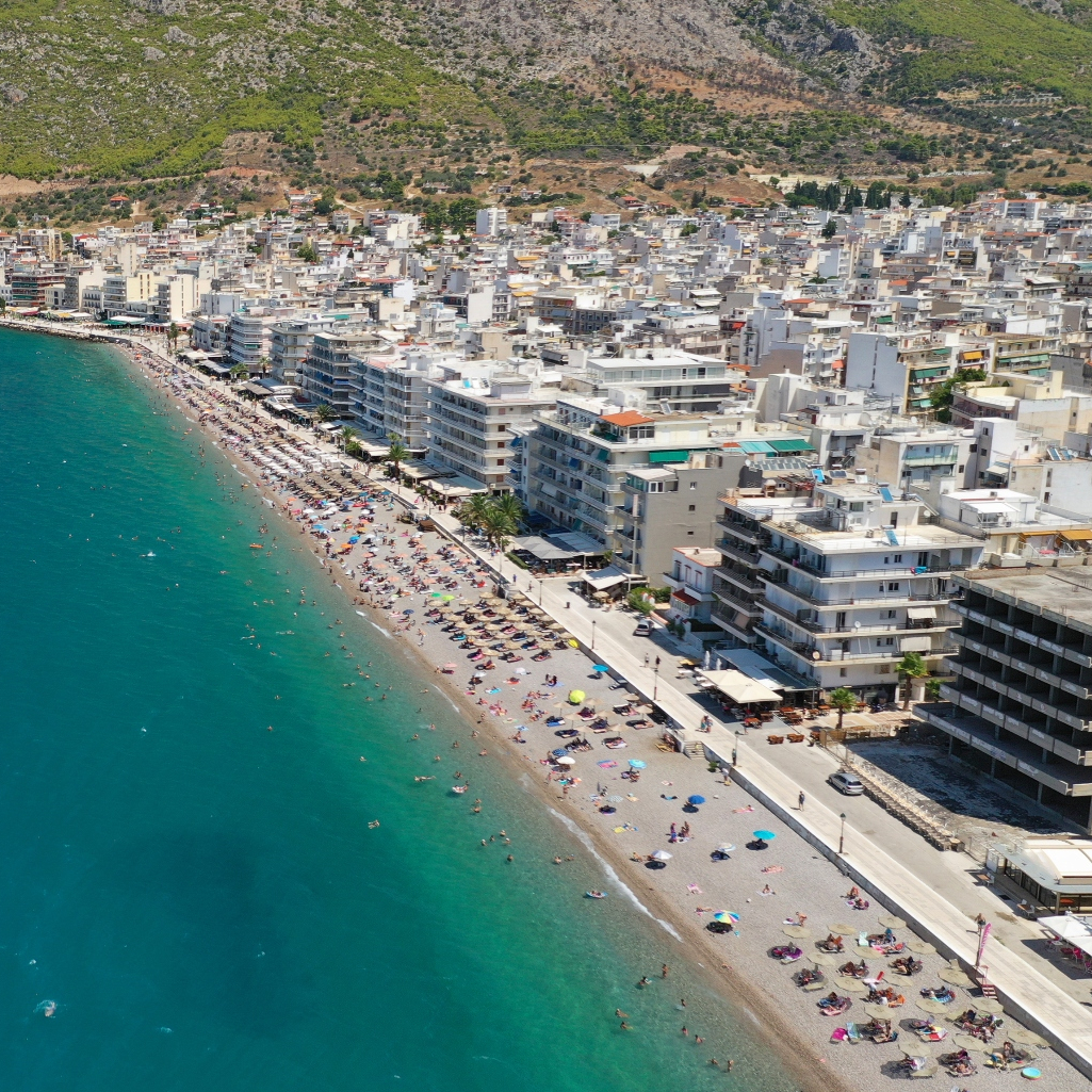 Λουτράκι: Μια απόδραση που τα έχει όλα
