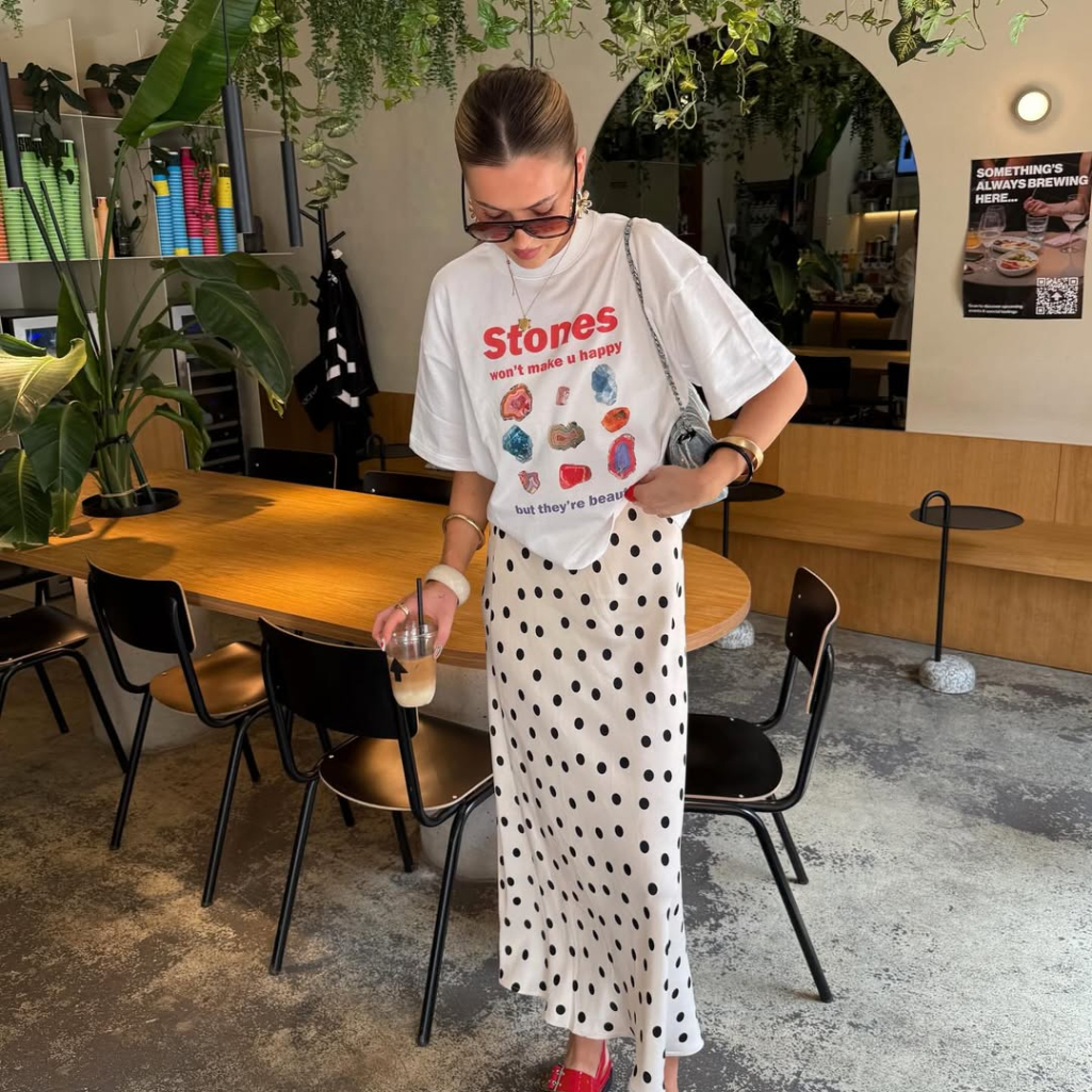 Sunday Inspo: 5 + 2 looks με polka dot φούστα για να δώσεις ρομαντικά vibes στην εβδομάδα 