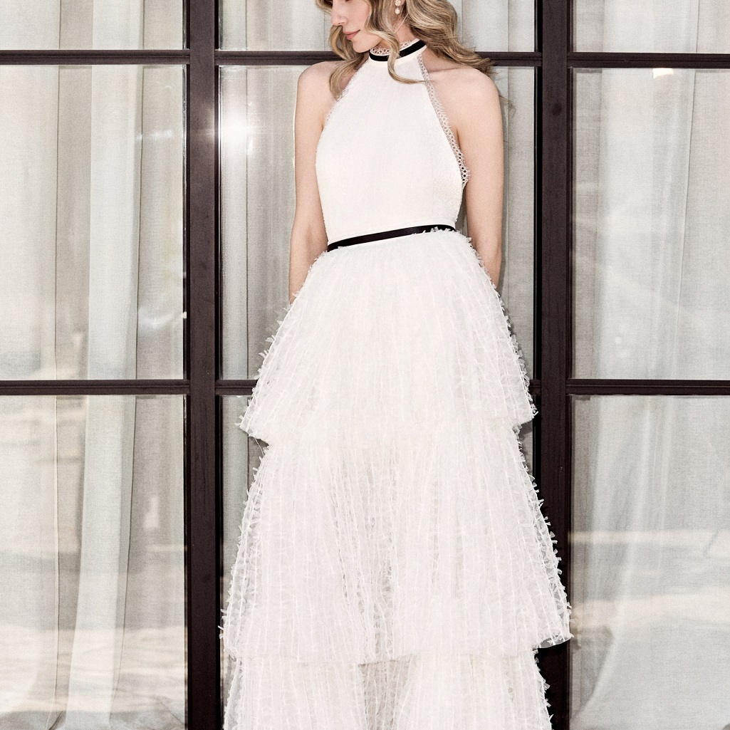 Η εποχή της "Cool Bride" είναι εδώ: H Bridal Designer, Χριστιάννα Ντούμα, επαναπροσδιορίζει τη νυφική μόδα μέσα από μια ανατρεπτική, βιώσιμη editorial καμπάνια