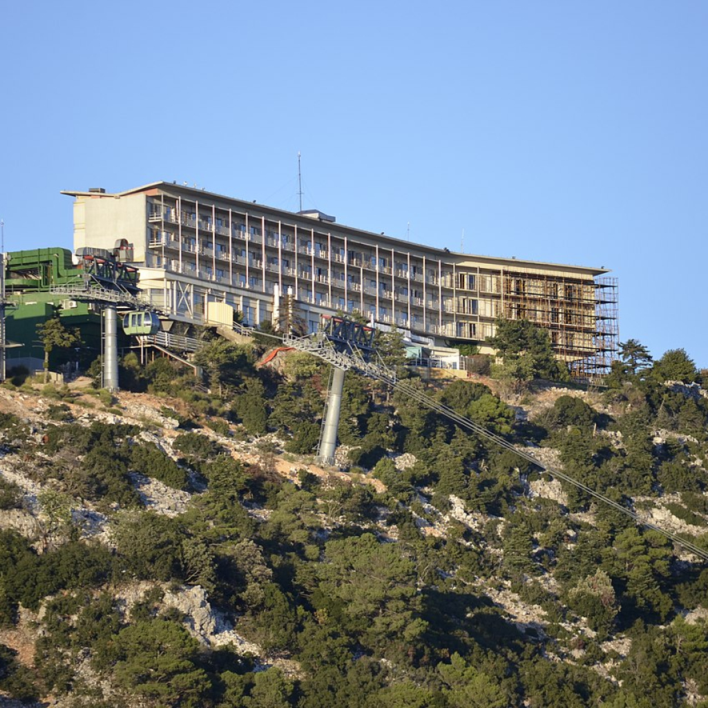 Regency Casino Mont Parnes