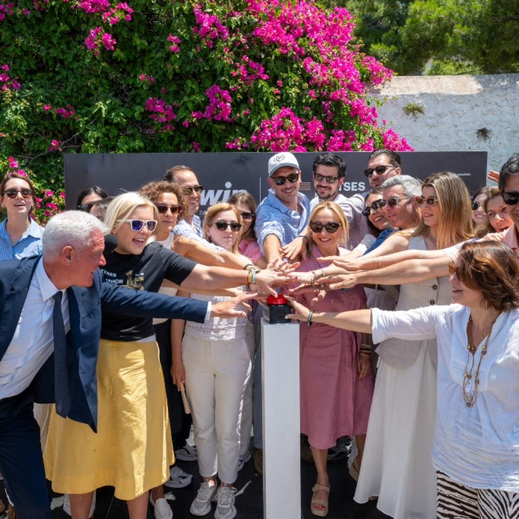 Το Spetses Mini Marathon γιορτάζει! 15 χρόνια Ιστορίας που άλλαξαν τον χάρτη του αθλητικού τουρισμού στην Ελλάδα