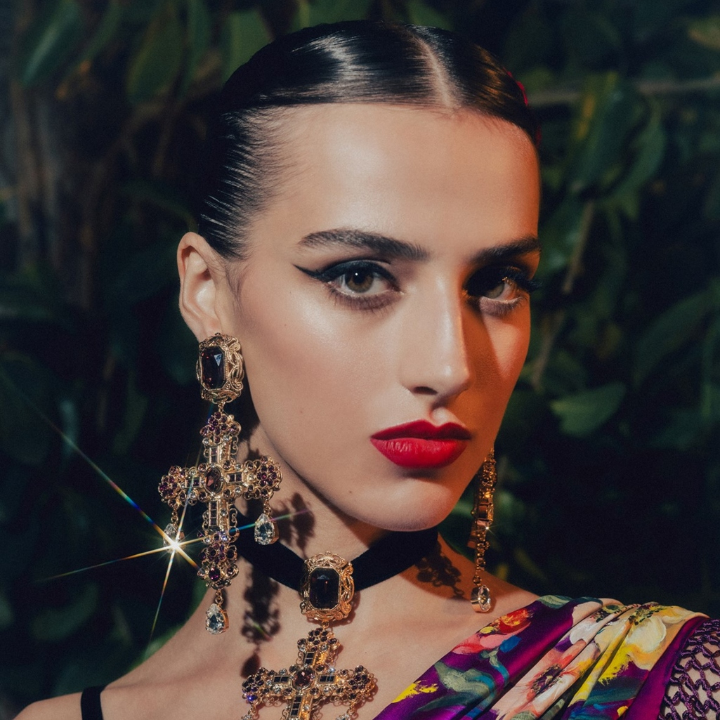 Alta Moda: Tα Beauty Looks της νέας συλλογής Dolce & Gabbana αναδεικνύουν τη μοναδική κομψότητα των υφασμάτων