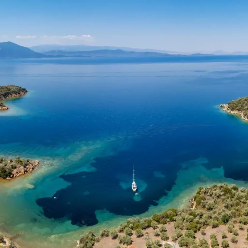 Παλαιό Τρίκερι: Το ήσυχο νησάκι του Παγασητικού όπου ο χρόνος σταματά