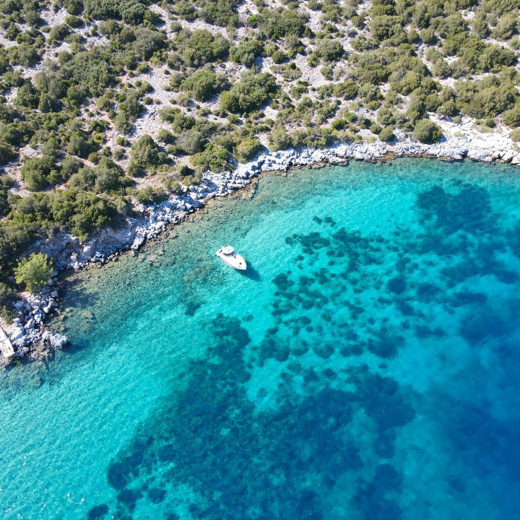 «Δεν είναι οι Κυκλάδες»: Το ελληνικό νησί που ανακηρύχθηκε ο κορυφαίος προορισμός του 2026