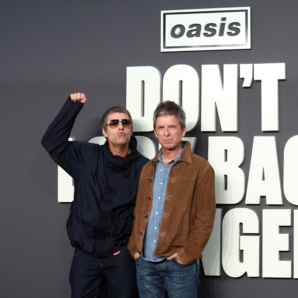 Οι Oasis επιστρέφουν στο Knebworth 30 χρόνια μετά τις ιστορικές συναυλίες τους - Οι νέες ημερομηνίες της περιοδείας τους για το 2027