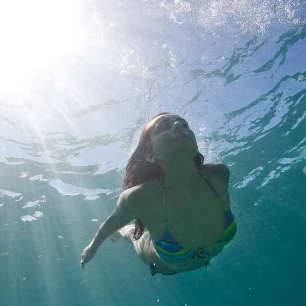 swimming.jpg