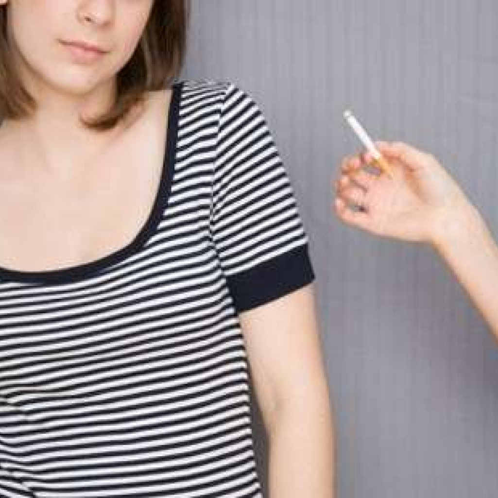 teensmoker.jpg