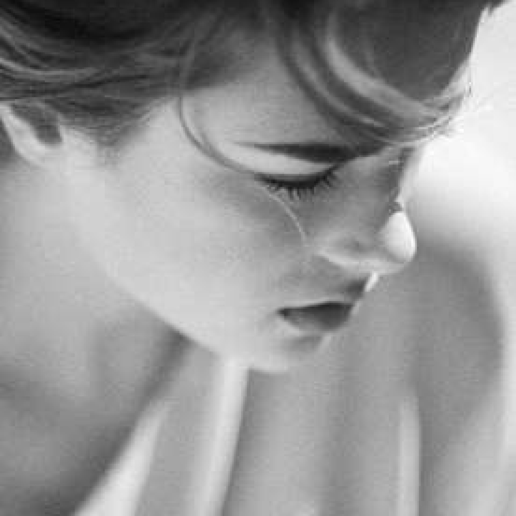bampw-beautiful-beauty-black-and-hwite-black-and-white-blonde-Favim.com-1075991.jpg