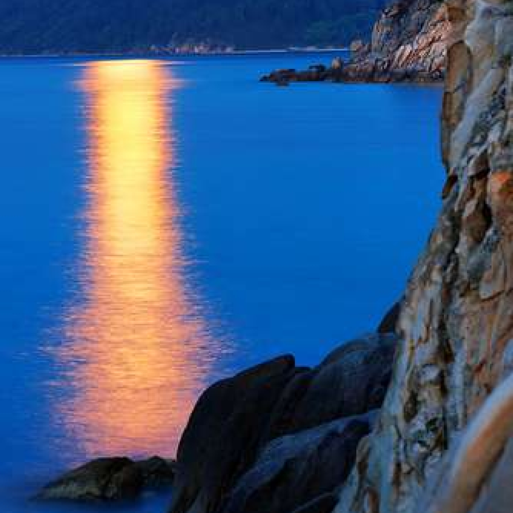 full-moon.jpg