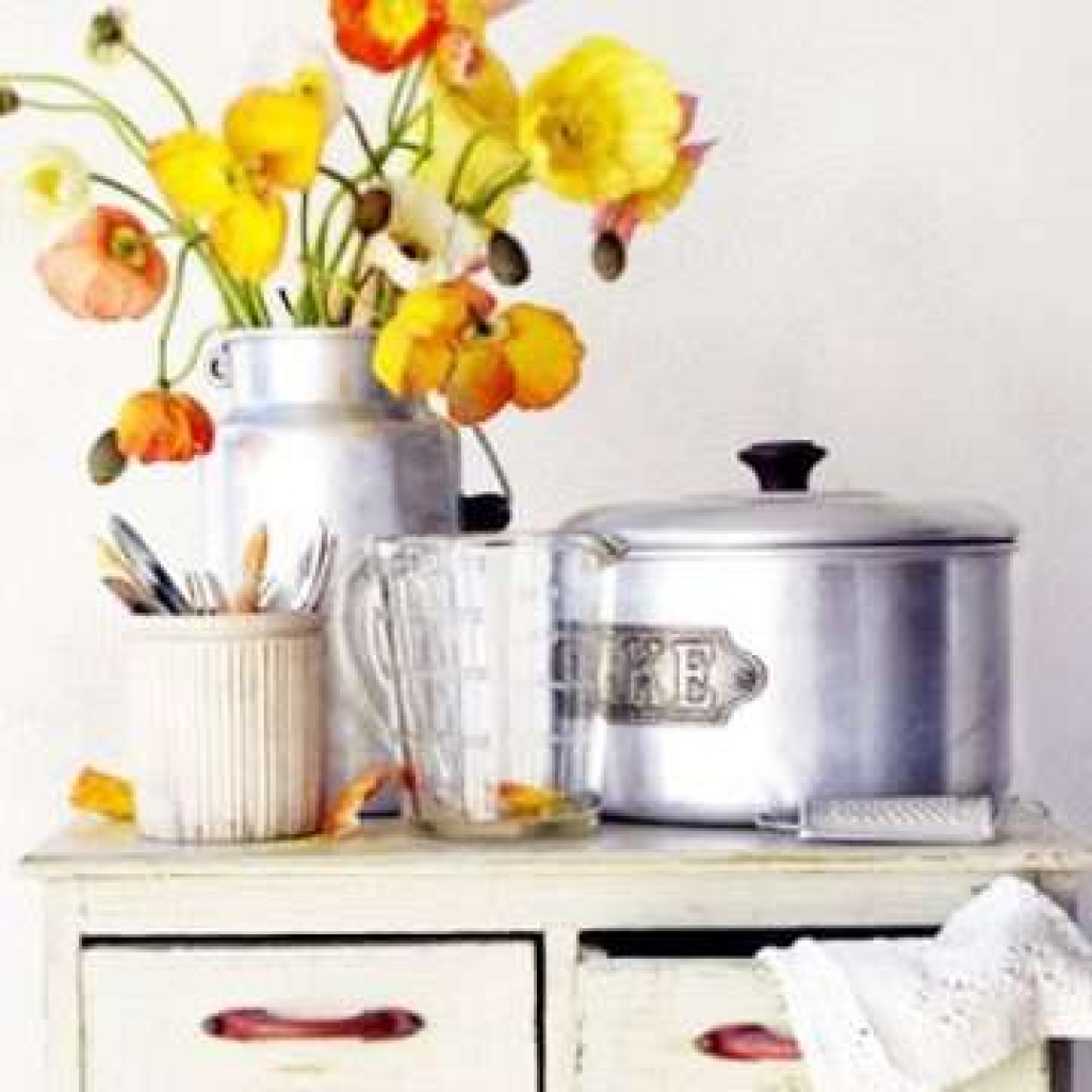 kitchen_brights.jpg