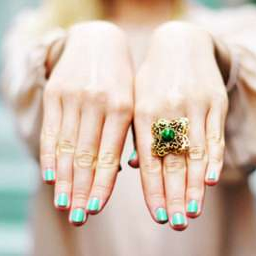 manicure.jpg