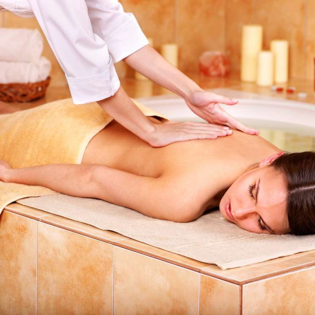 shutterstock_78689014-massage.jpg