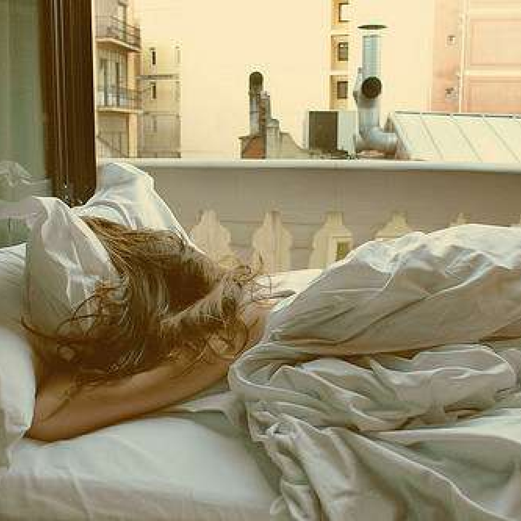 bed-color-favorite-things-film-girl-hair-F.jpg