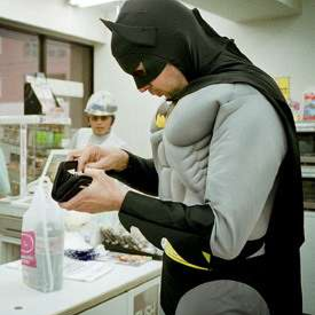 batman-cashier-1.jpg