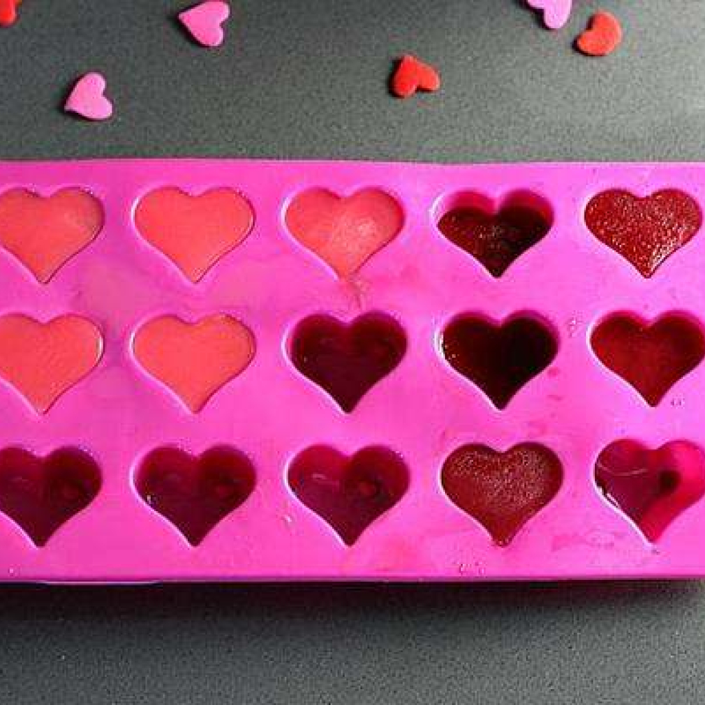 Heart-Ice-cube-Tray.jpeg
