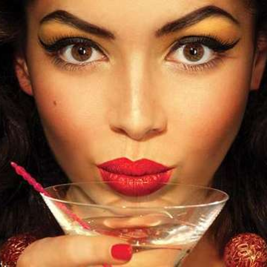 cocteil-woman.jpeg