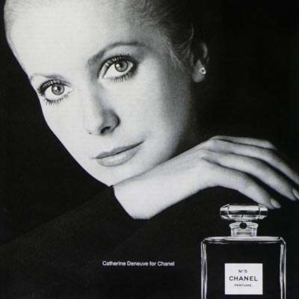 catherine-chanel-no5.jpg